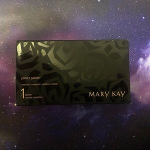 UNFILLED Mary Kay Perfect Palette